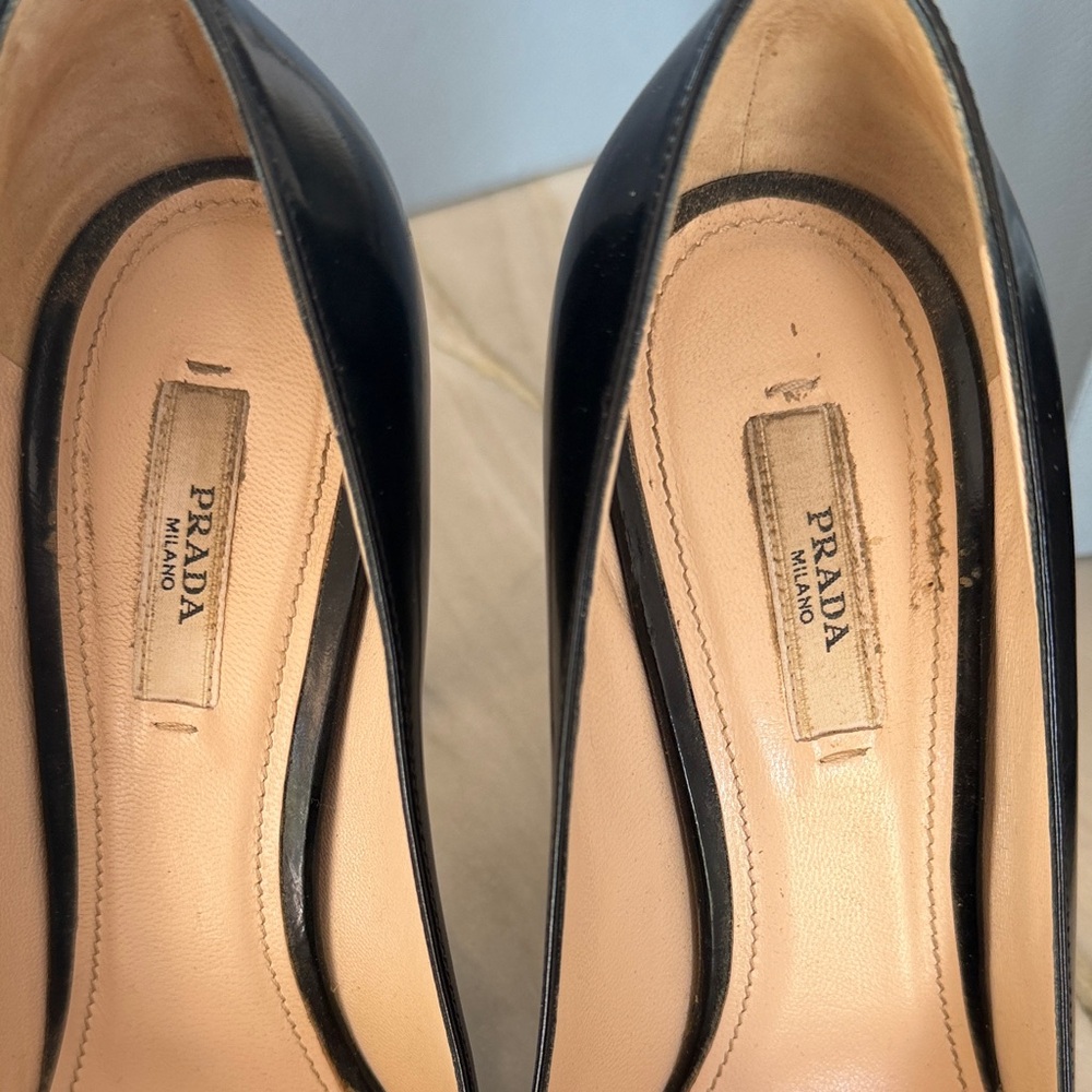 Prada Black Leather Classic Pump - Women's - Picture 5 of 5